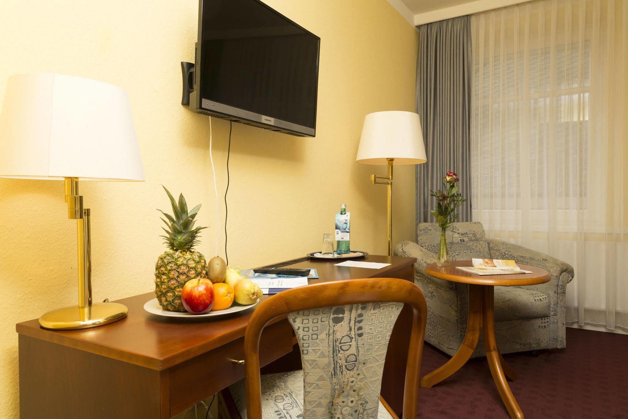 Ringhotel Residenz ויטמונד מראה חיצוני תמונה